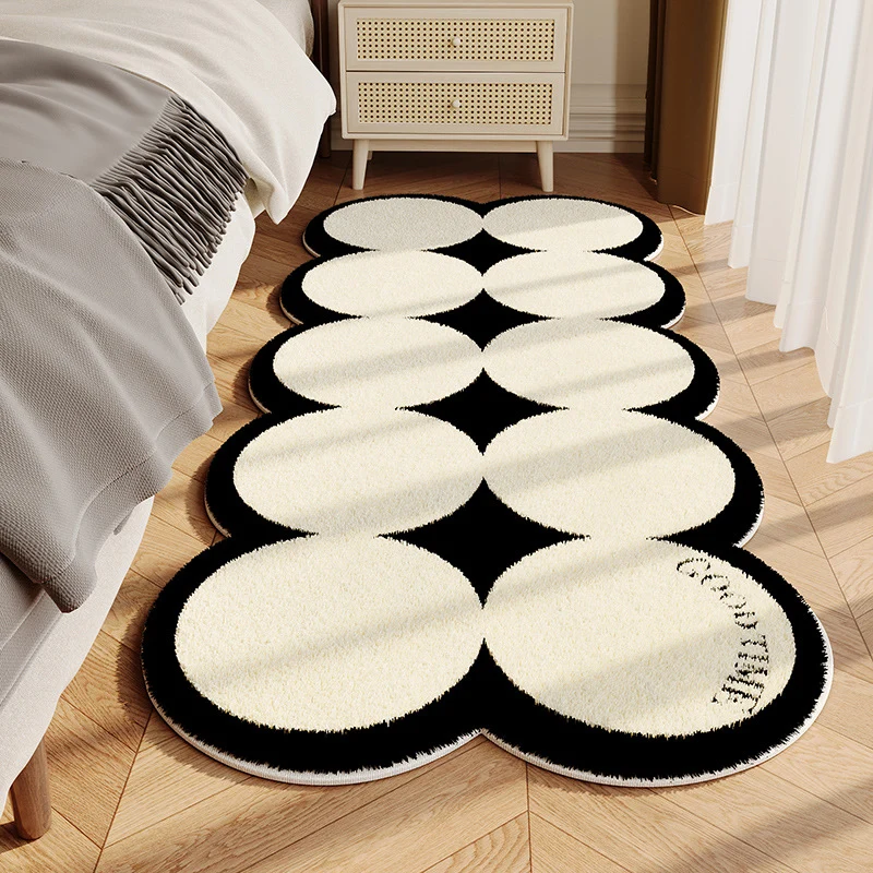 Decorative Scalloped Area Rug Stornfield