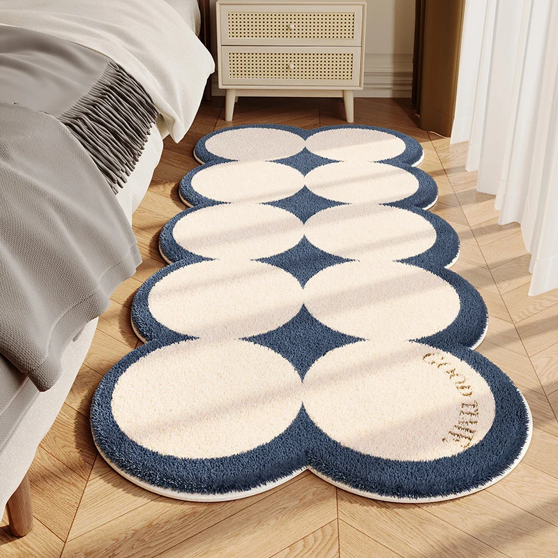 Decorative Scalloped Area Rug Stornfield