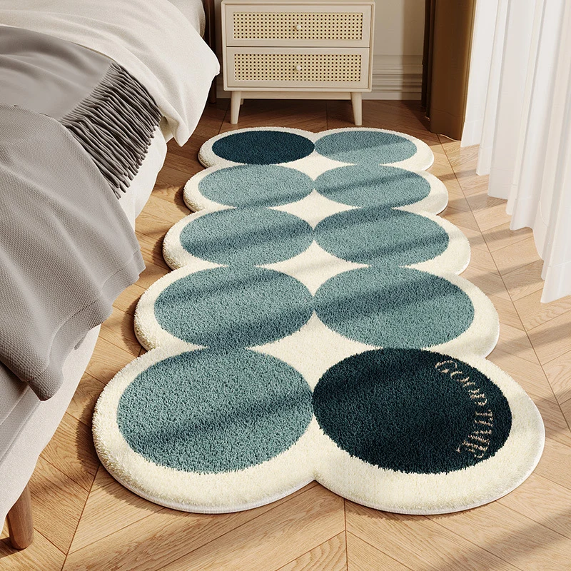 Decorative Scalloped Area Rug Stornfield