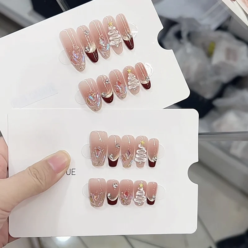 Winter-Themed Artistic Press-On Nail Set Stornfield