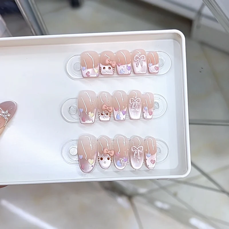 Themed Decorative Press-On Nail Set Stornfield