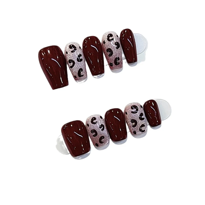 Stylish Press-On Nail Art Set Stornfield