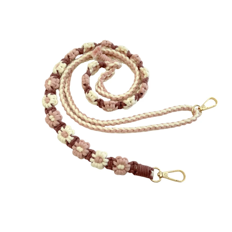 Macrame-Hundeleine mit floralen Details Karnz