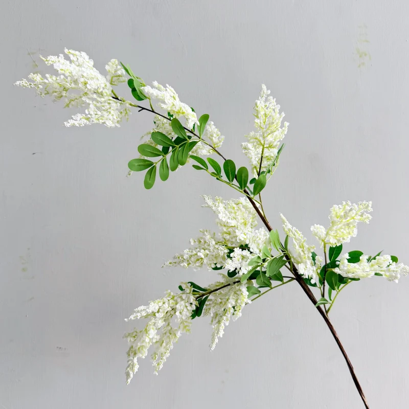 Künstliche Blumenarrangement