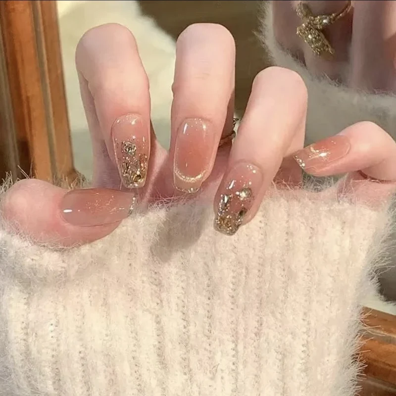 Premium Glittering Press-On Nail Art Set Stornfield