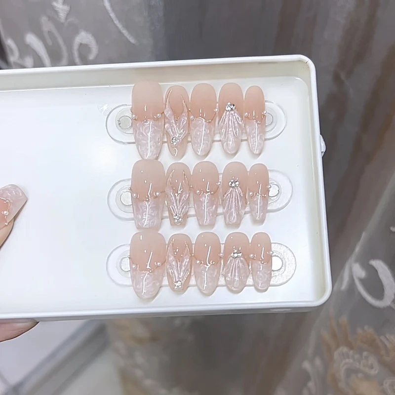 Premium Gel Press-On Nail Set Stornfield