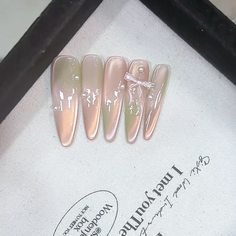 Premium Decorative Press-On Nail Set with Pearls and Bow Stornfield