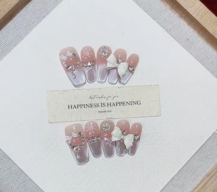 Premium Decorative Press-On Nail Set Stornfield
