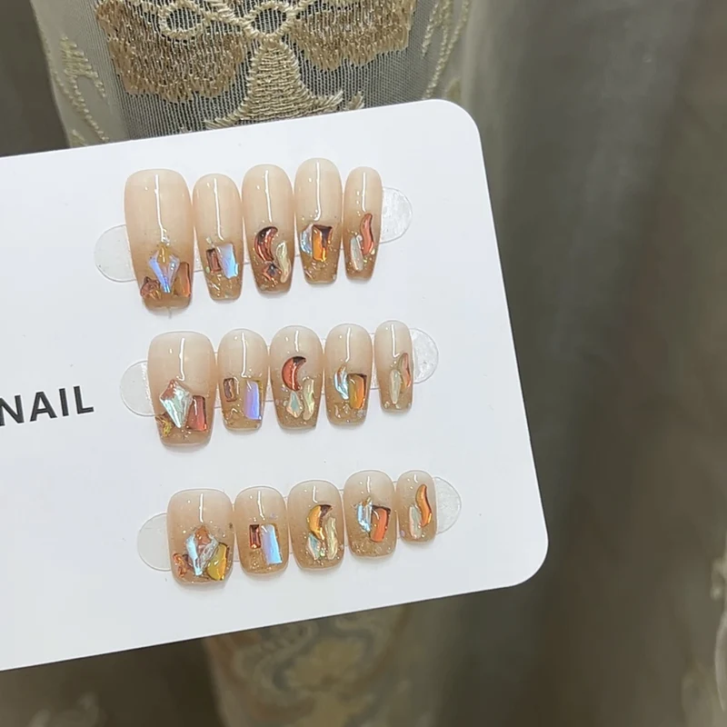 Glittering Press-On Nail Art Collection Stornfield