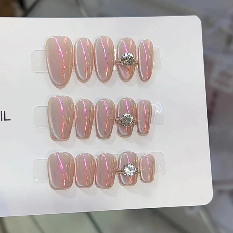 Glamorous Decorative Press-On Nail Set Stornfield