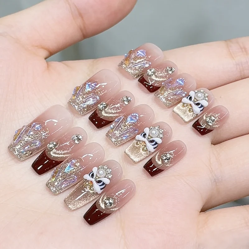 Glamorous Customizable Press-On Nail Art Stornfield