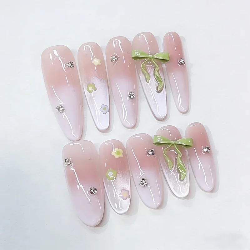 Floral-Design Press-On Nail Art Set Stornfield