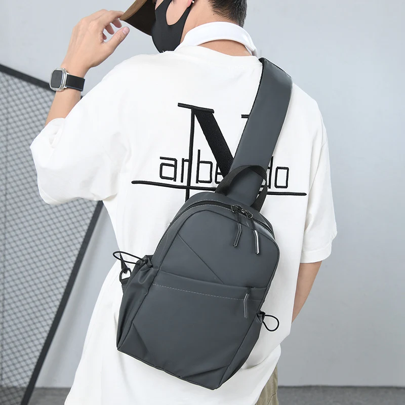 Vielseitiger kompakter Sling-Rucksack Karnz