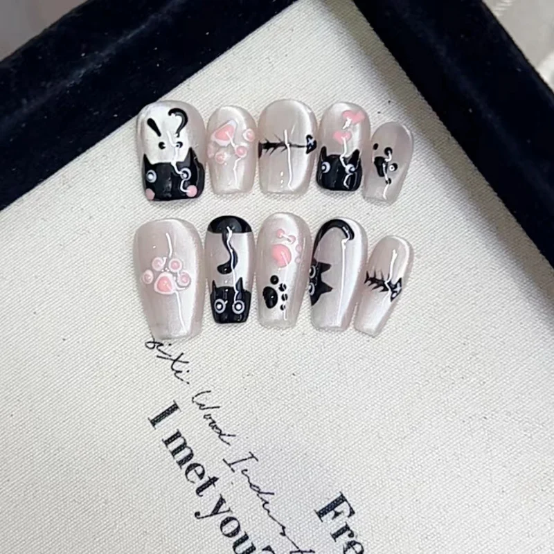 Artistic Pet-Themed Press-On Nails Stornfield