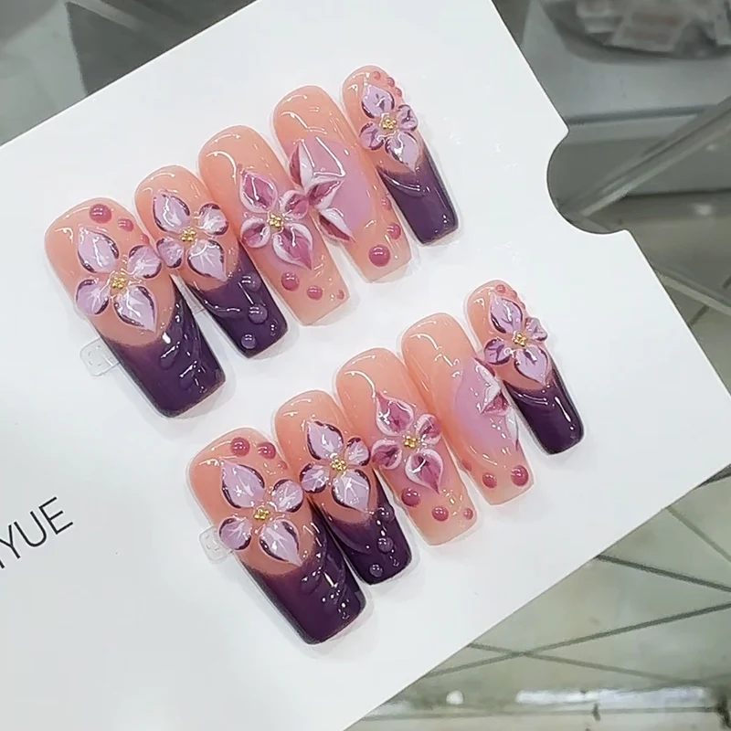 Artistic Floral Design Press-On Nails Stornfield