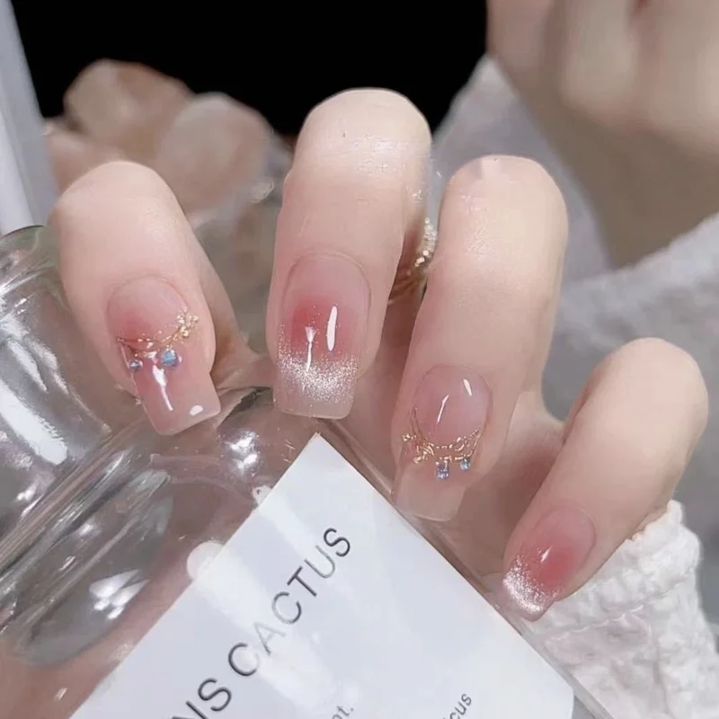 Elegant Gradient Press-On Nail Set Stornfield