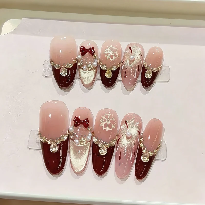 Elegant Floral Press-On Nail Set Stornfield
