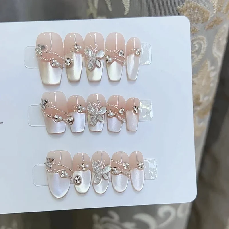 Elegant Floral Press-On Nail Art Set Stornfield