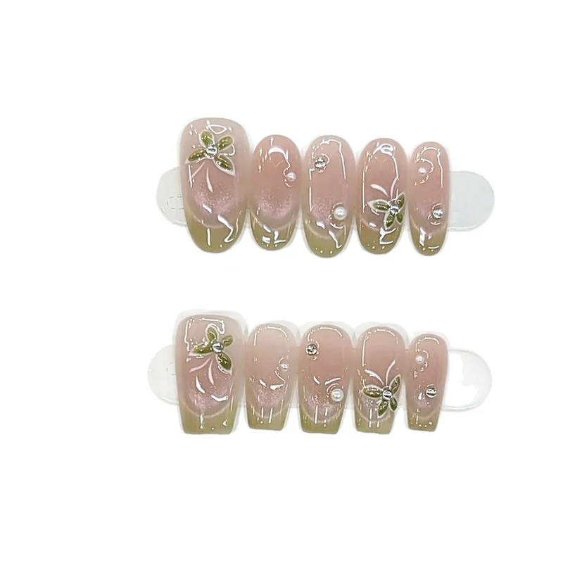 Elegant Floral Press-On Nail Art Stornfield