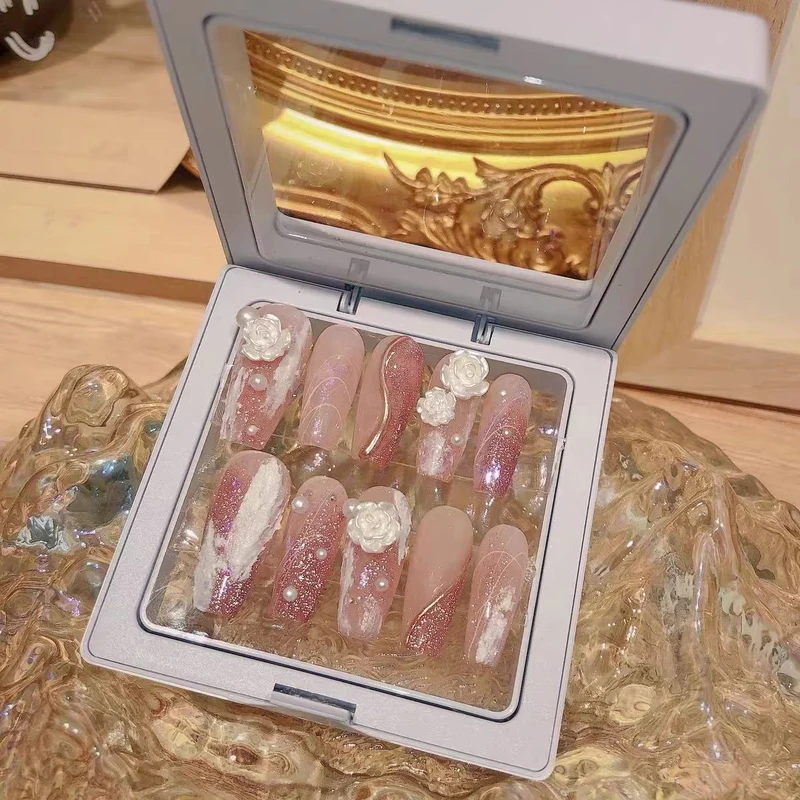 Elegant Floral Embellished Press-On Nails Stornfield