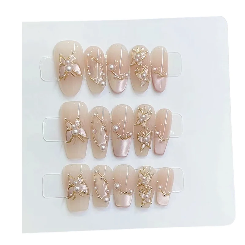 Elegant Floral Design Press-On Nails Set Stornfield