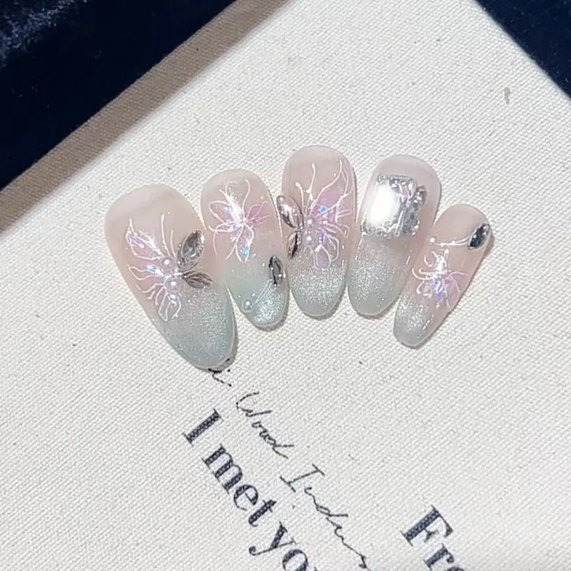 Elegant Butterfly-Embellished Press-On Nail Set Stornfield
