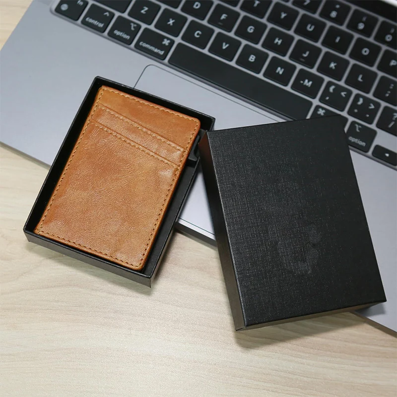RFID-Blocking Slim Leather Cardholder Stornfield