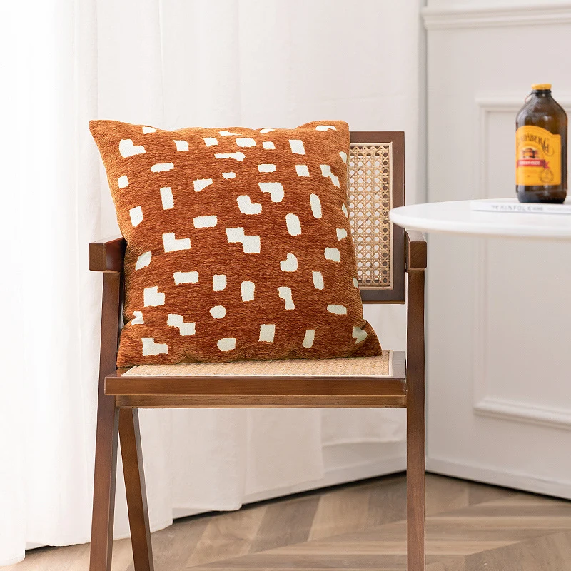 Decorative cushion with jacquard-like chenille structure and concealed zipper Stornfield