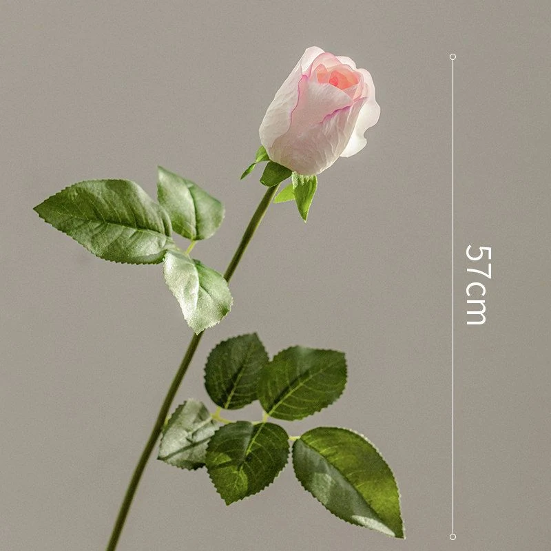 Lebensechter künstlicher rosa Rosenstamm
