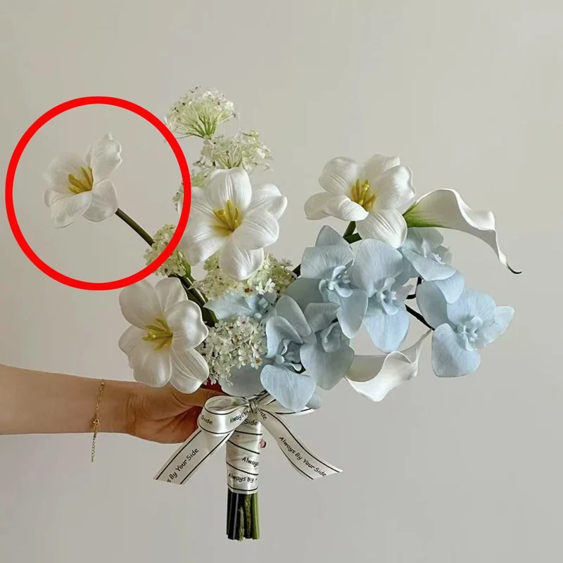 Schöner floraler Hochzeitsstrauß für besondere Feierlichkeiten