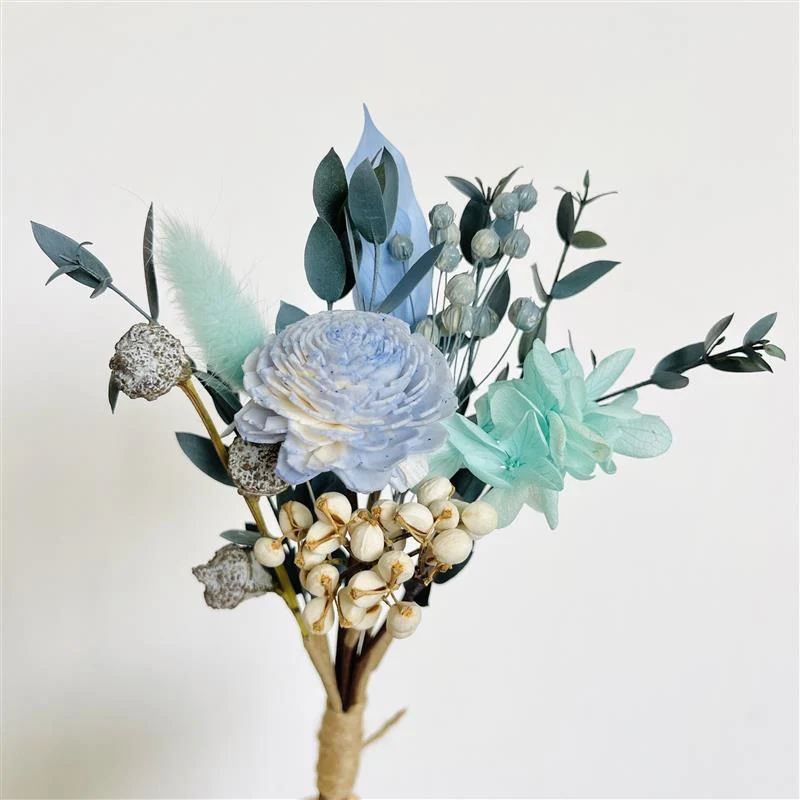 Getrocknete botanische Blumenarrangement