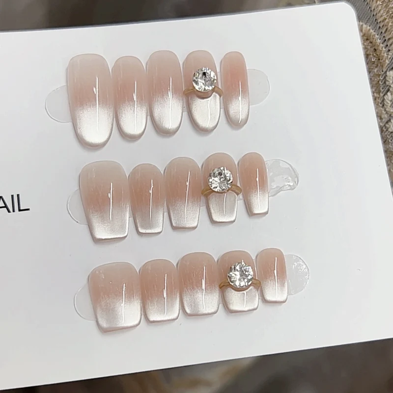 Press-On Nail Set Karnz