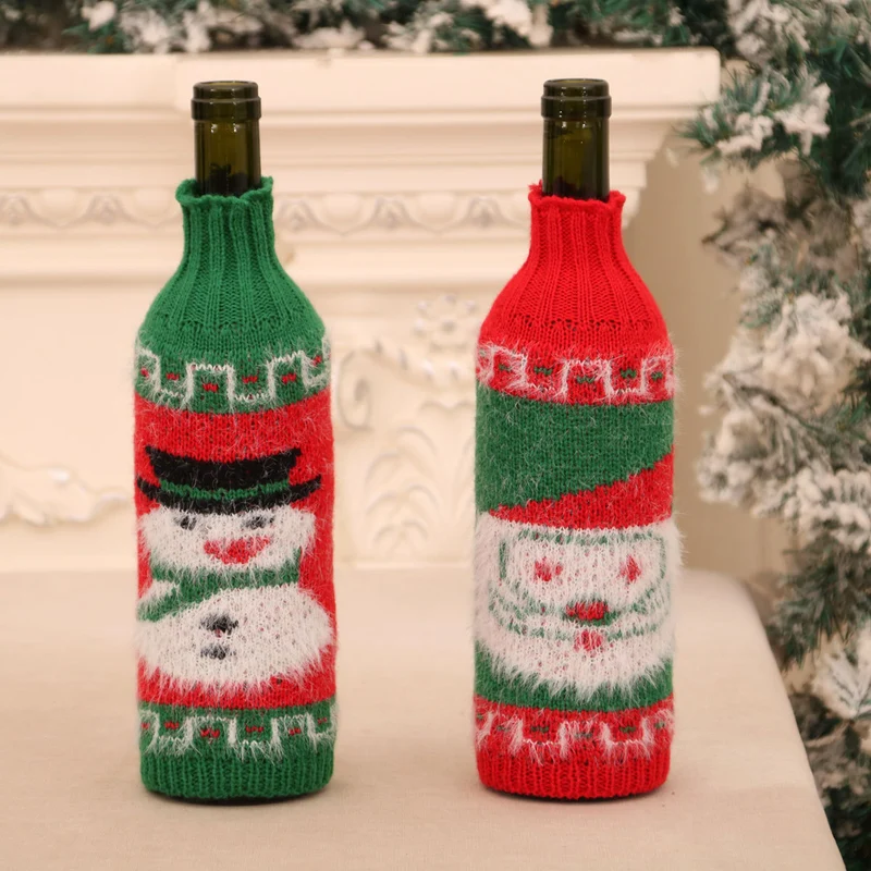 Festive Holiday Wine Bottle Cover Stornfield