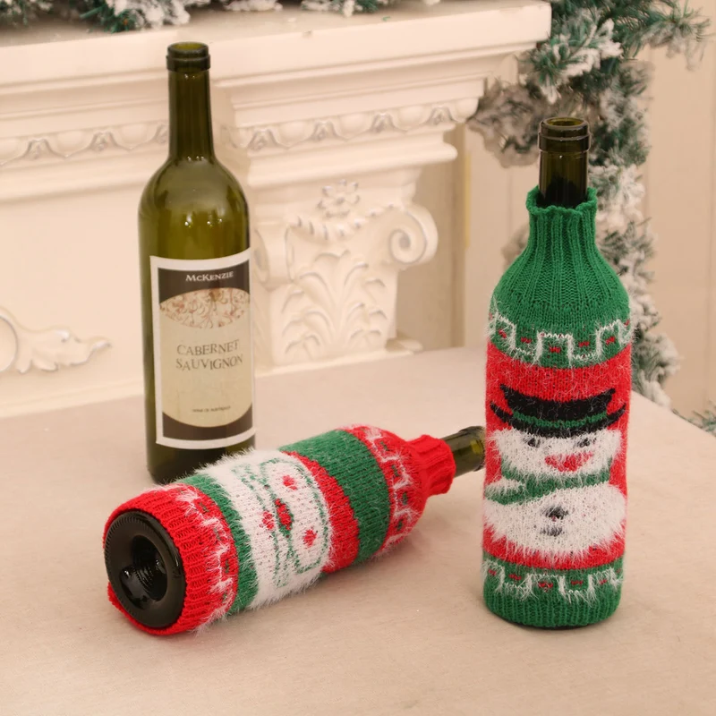 Festive Holiday Wine Bottle Cover Stornfield