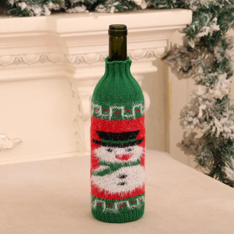 Festive Holiday Wine Bottle Cover Stornfield