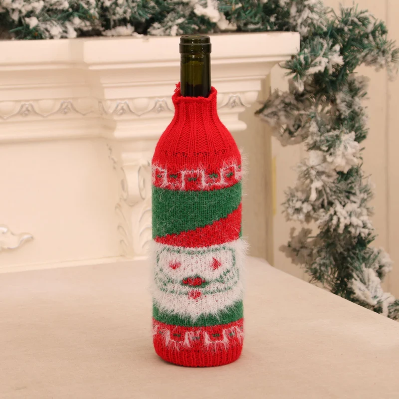 Festive Holiday Wine Bottle Cover Stornfield