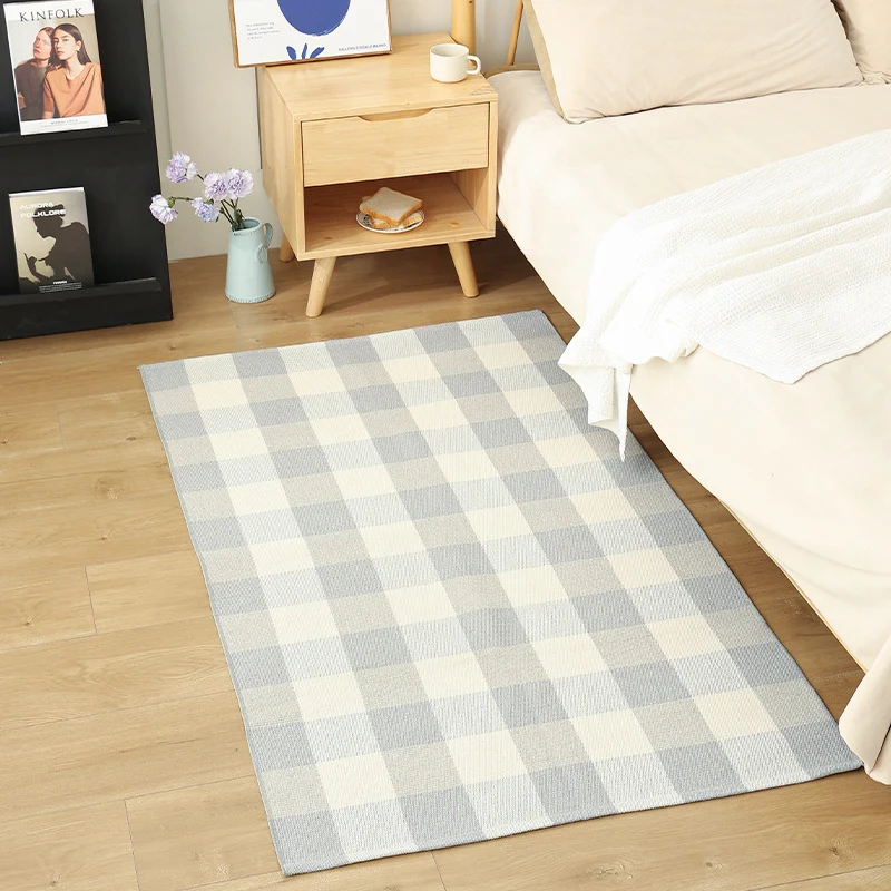 Modern flat-weave area rug with contrasting stripes and non-slip underside Stornfield