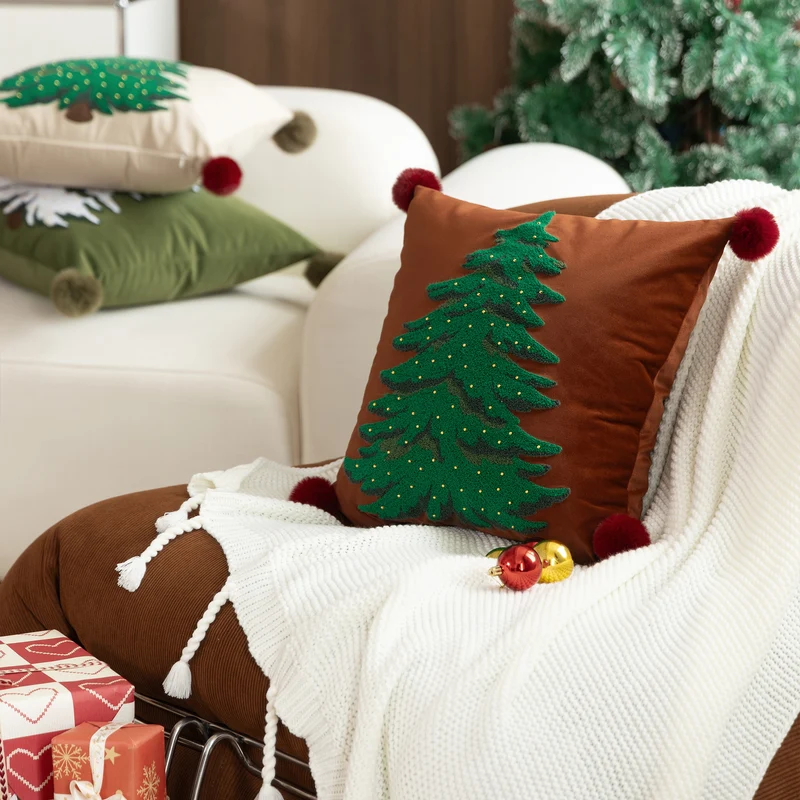 Decorative velvet cushion cover with hand-tufted Christmas tree, pompom corners and bead application Stornfield