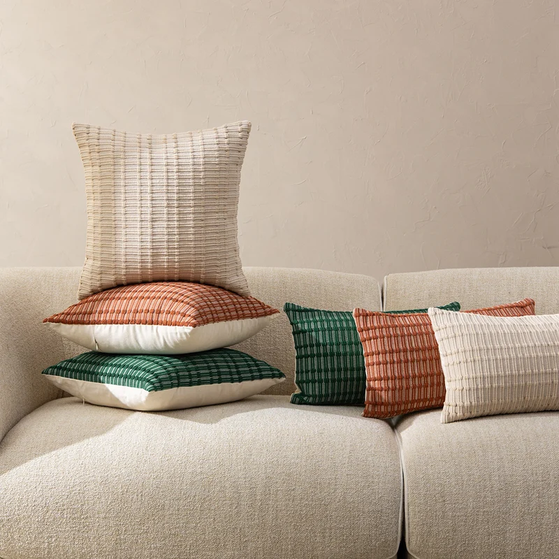 Cotton cushion duo with handwoven texture and hidden zipper Stornfield
