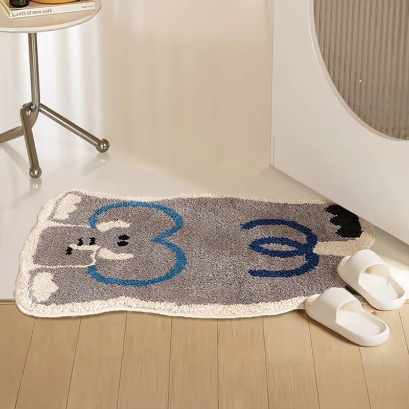 Gorilla-shaped bath mat with non-slip bottom Stornfield