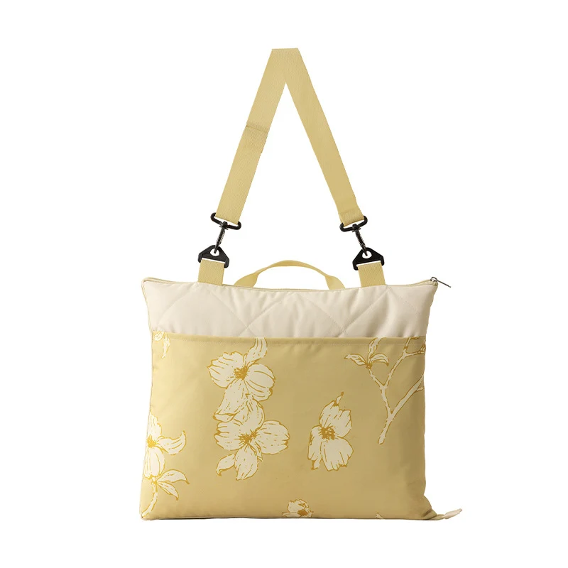 Reversible quilted shoulder bag with removable shoulder strap and floral canvas Stornfield