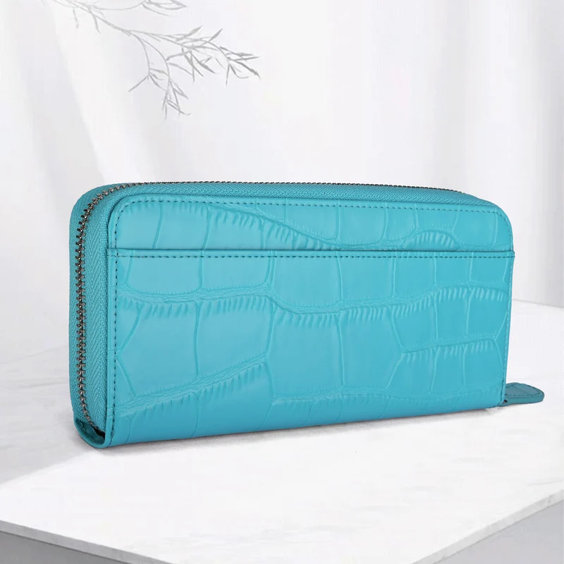 Krokodillembossiertes Rundzip-Wallet Karnz
