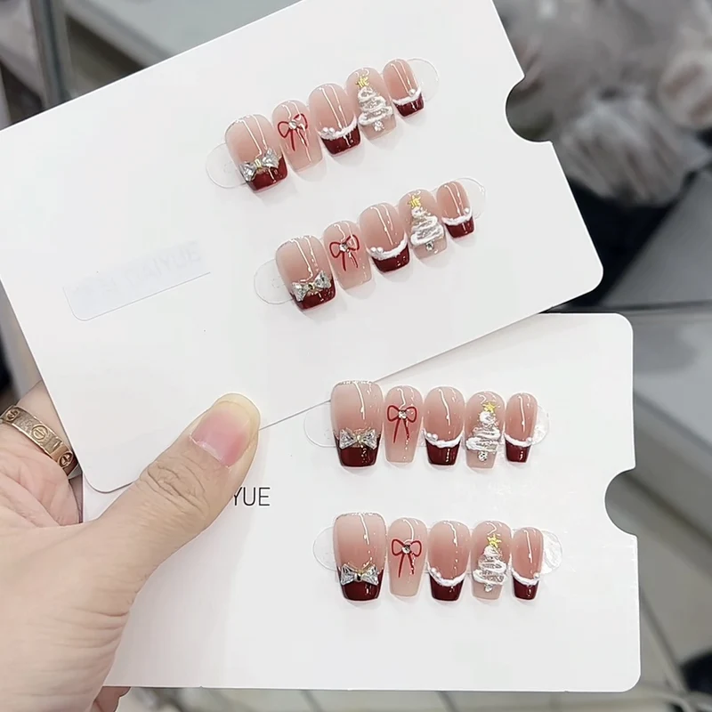 Festliches, urlaubsbezogenes Press-On Nail Art Set Karnz
