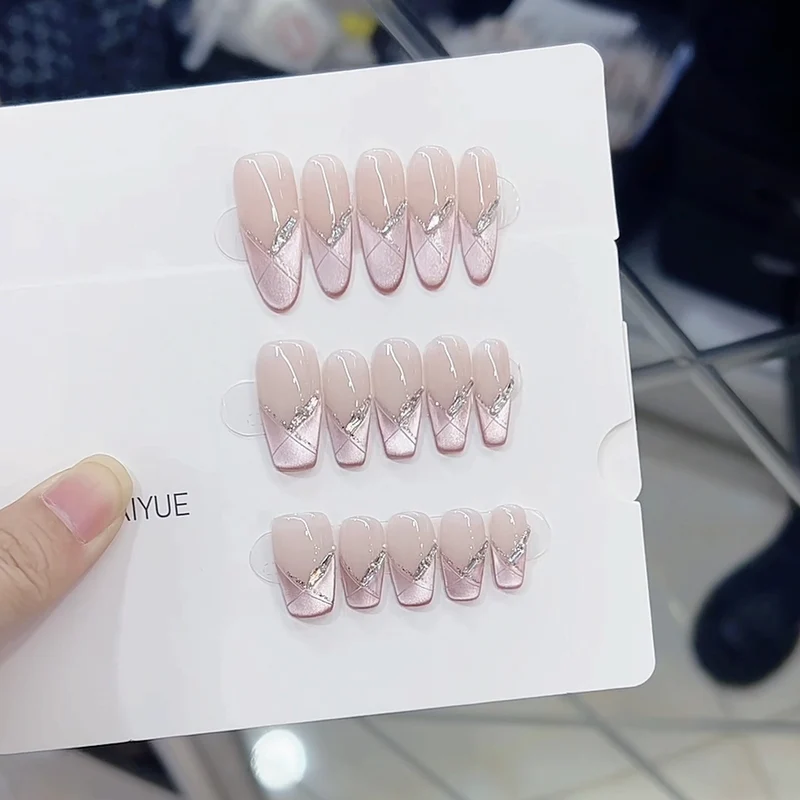 Elegantes Gel Press-On Nail Set Karnz