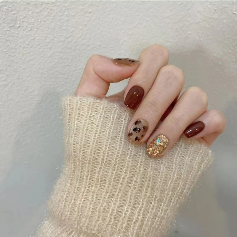 Glamorous Themed Nail Art Set Stornfield