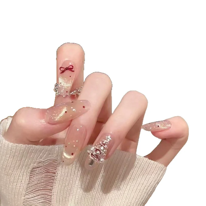 Elegant Glittery Nail Art Stornfield