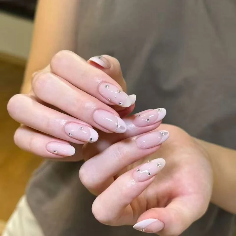 Elegant Glittering Acrylic Nail Extensions Stornfield