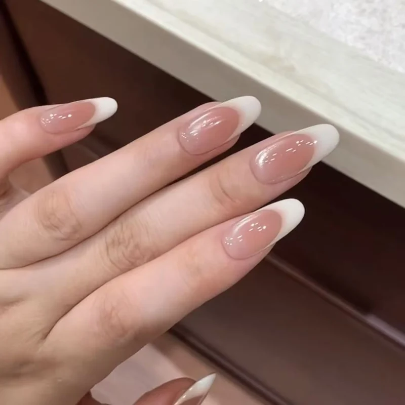 Elegant French Tip Press-On Nail Set Stornfield