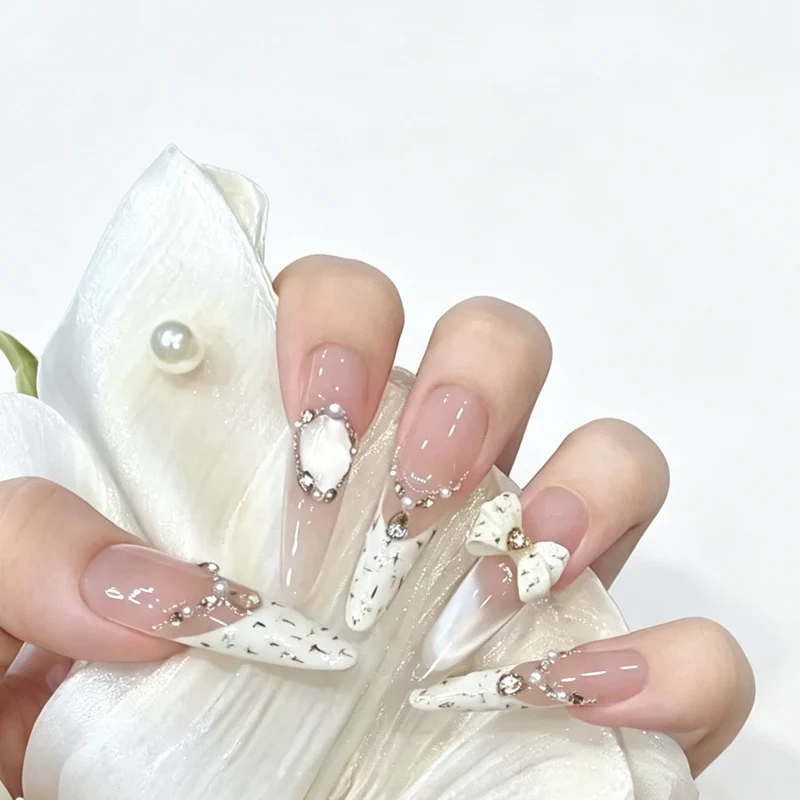 Elegant Acrylic Nail Art Set Stornfield