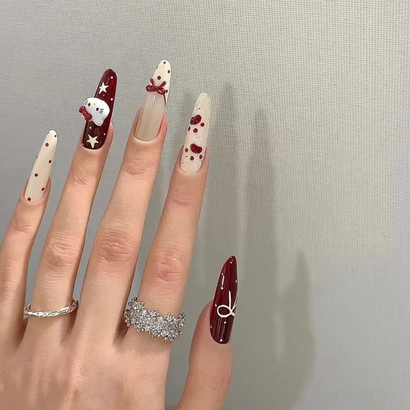 Artistic Press-On Nail Art Stornfield